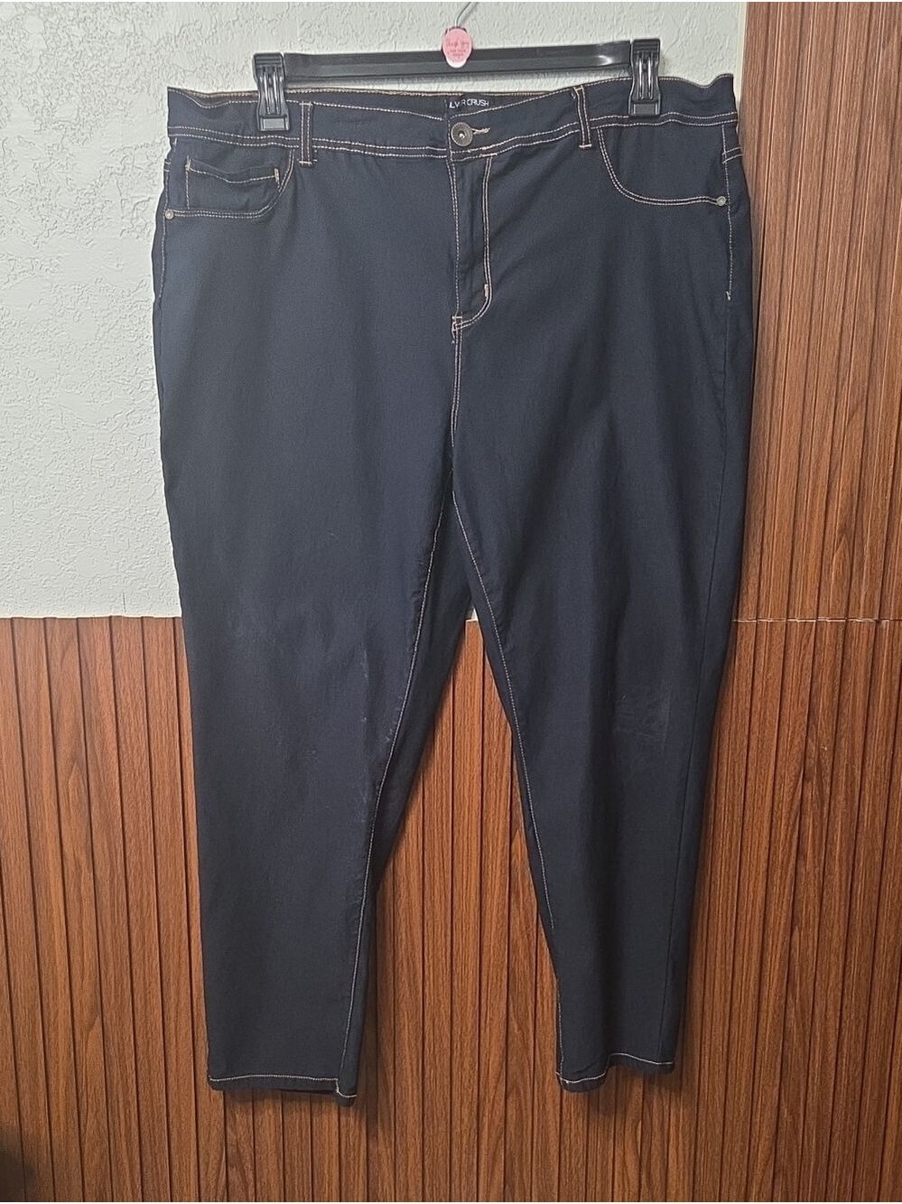 Avenue Black Ankle Jeans with Contrast Stitching Sz 24 [1867]